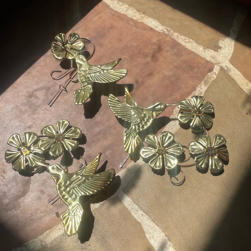Gold Hummingbird and Flower Wall Decor